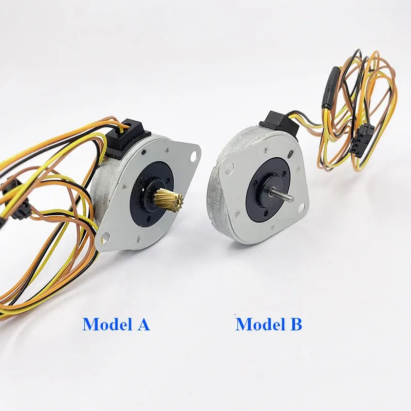 

Шаговый двигатель MOATECH SP-35RC-810S 35 мм