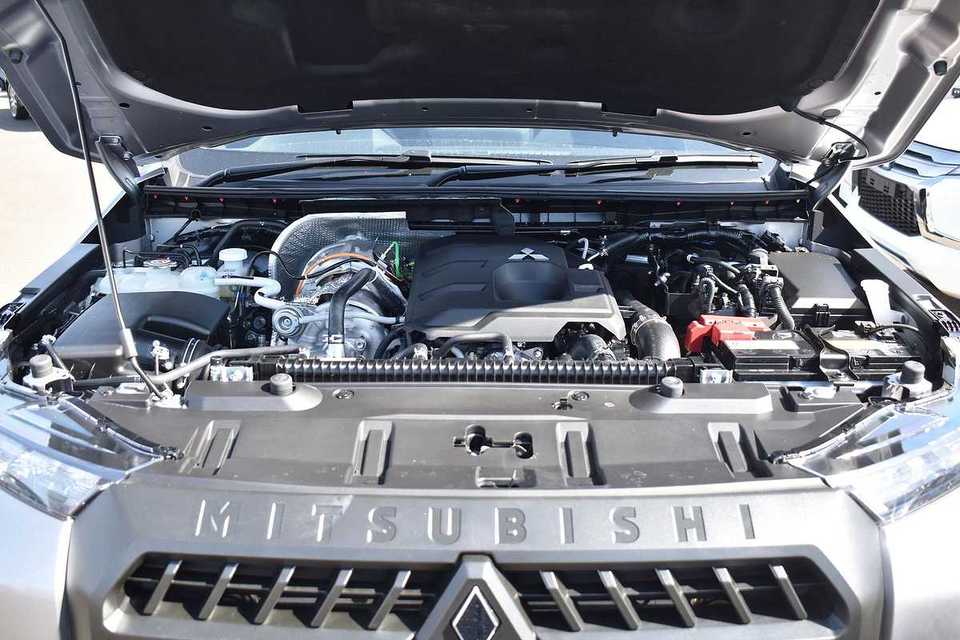 

Стойки капота для Mitsubishi L200 Triton 2023 2024 2025 цилиндров, демпфер, подъем, поддержка газовых пружин, Shock шток амортизатора Piston
