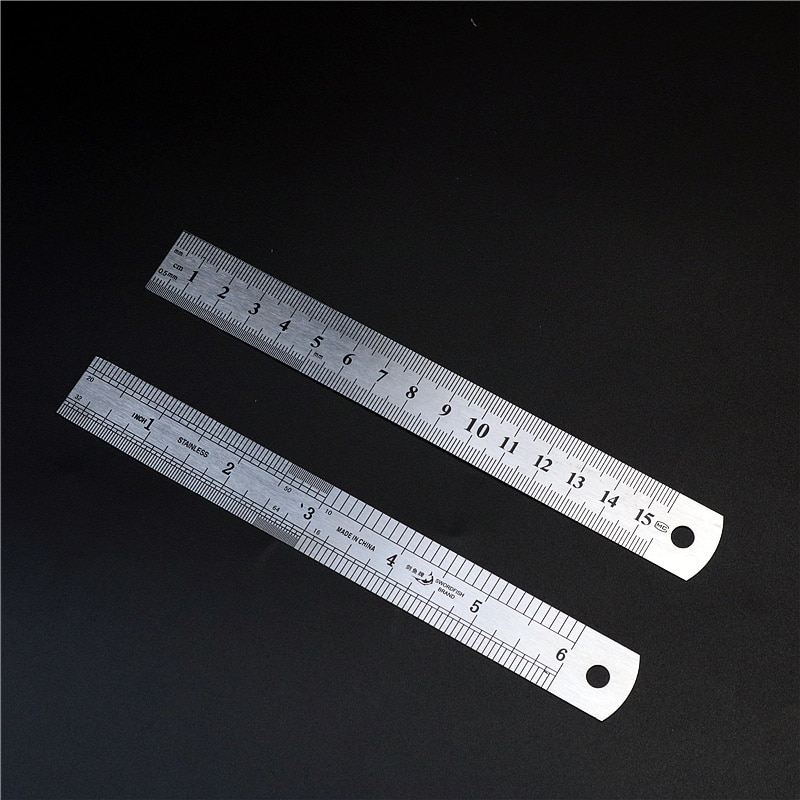 

Металлическая линейка ZYCC R01 30 см