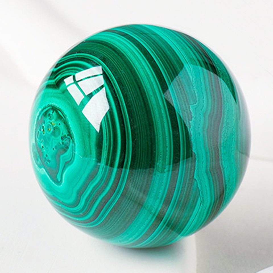 

4-7cm Natural Big Crystal Ball Polished Massage Ball Reiki Healing Home Decor Sphere Stone Crafts Natural Mineral Crystal Sphere