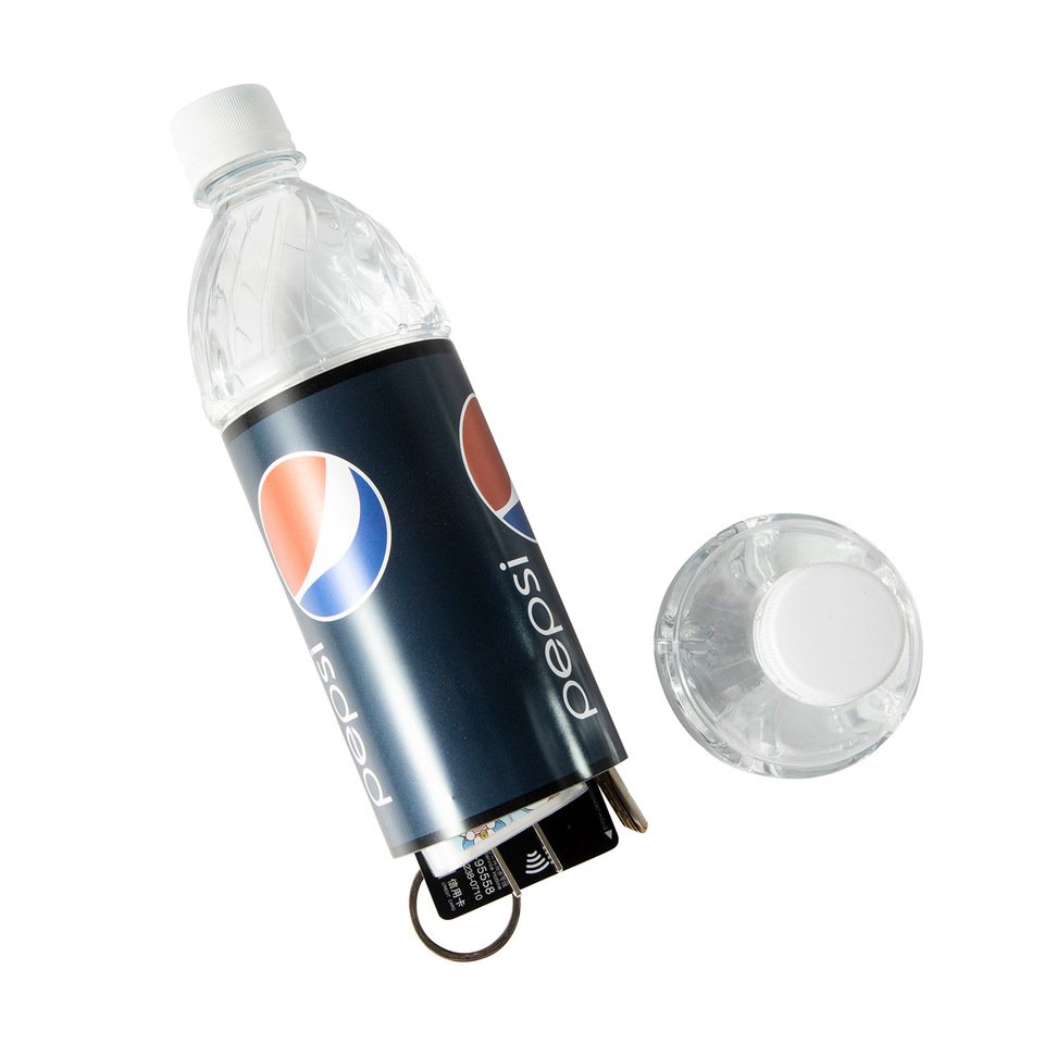 

Скрытый контейнер для хранения Aquafina
