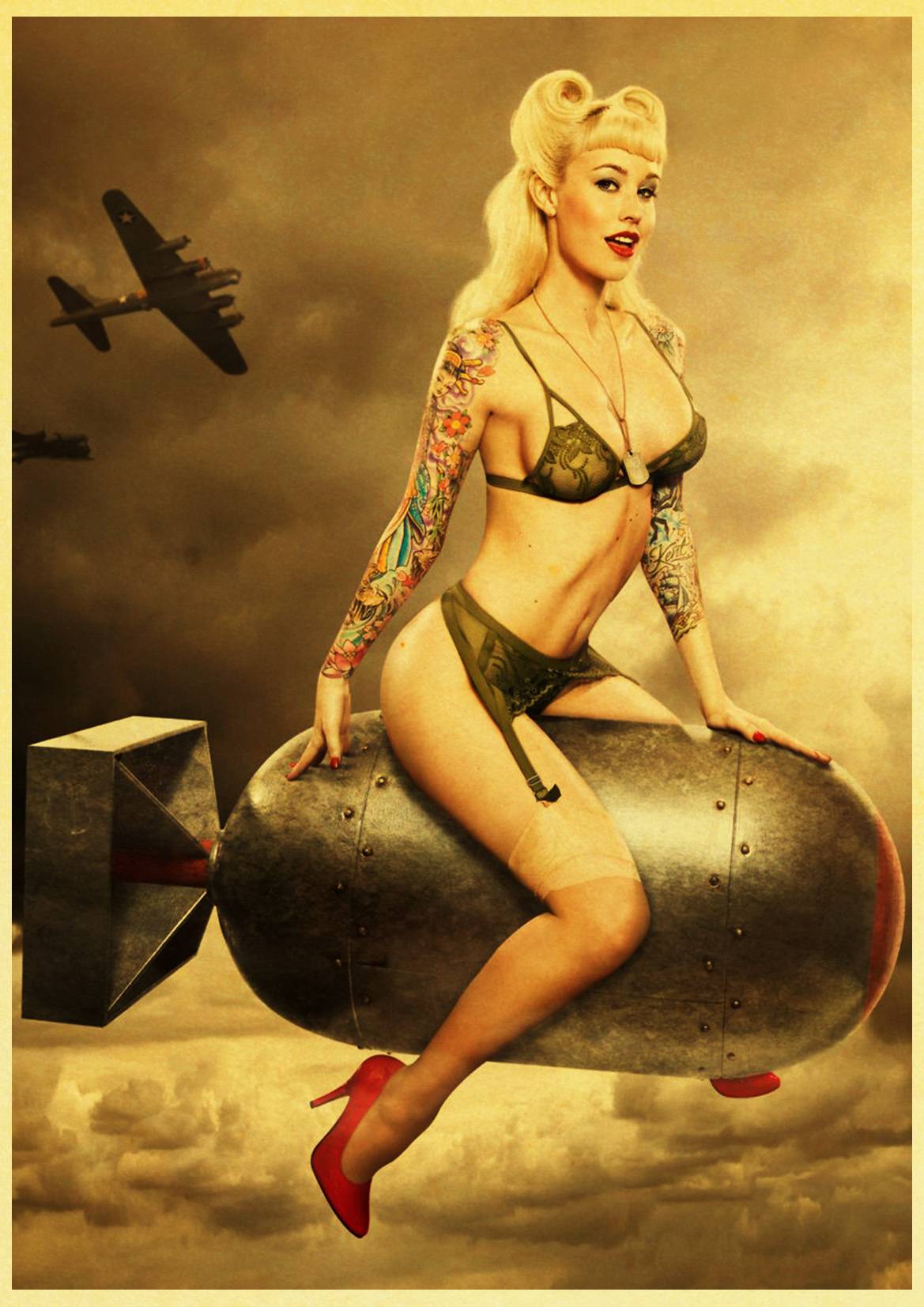 

PIN UP GIRLS ретро постер
