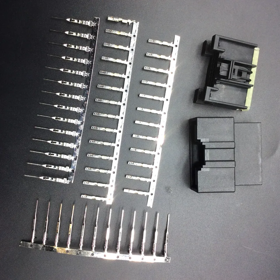 

Для Ford Mondeo Focus CD plug C240B приборная панель C220 разъем Удлинительный кабель провод линия 2X13 26PIN корпус