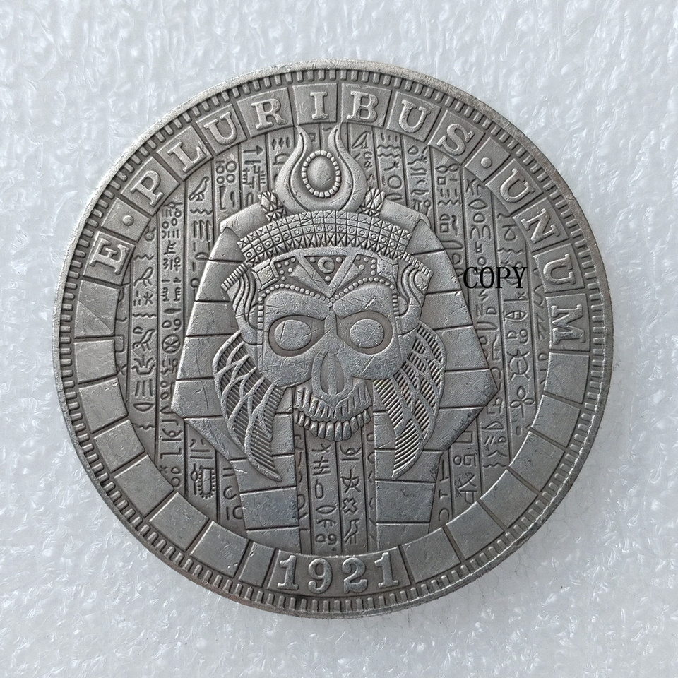 

Серебряный винтажный хобо с монеткой Моргана №290-293