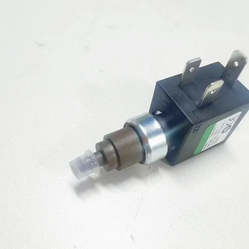 

Электромагнитный насос для паровой швабры CEME E15 19 Вт