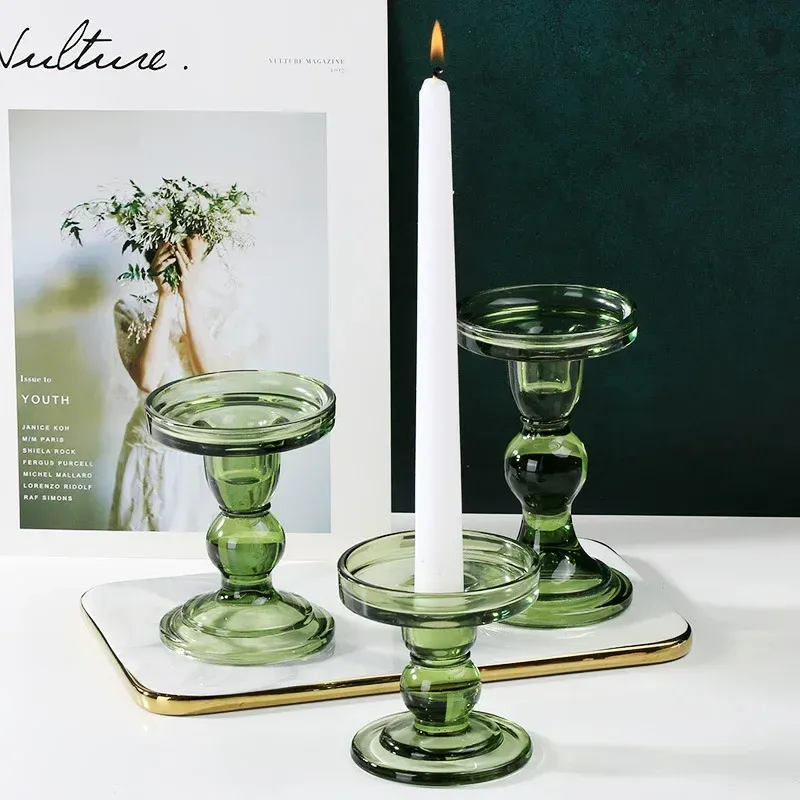 

Зелёный стеклянный подсвечник Floriddle Decor