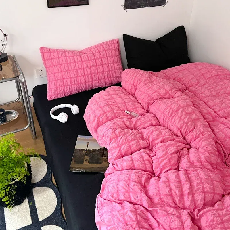 

Комплект постельного белья Mystybloom клетчатый полиэстер 4 предмета