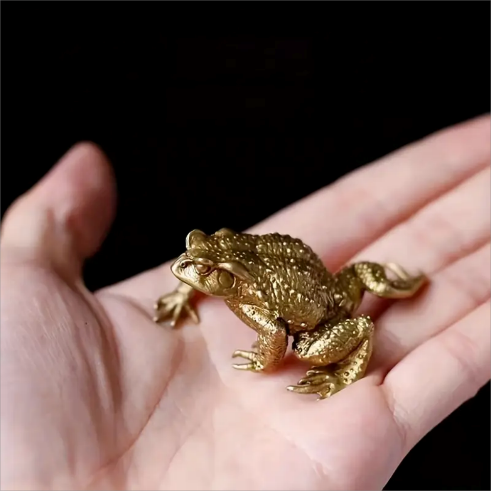 

Фигурка золотая жаба из меди Lucky Brass