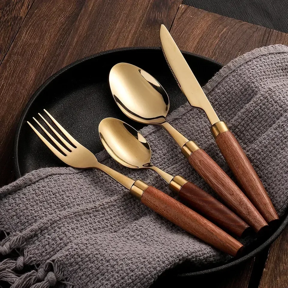 

Набор столовых приборов Sapele 4 шт.