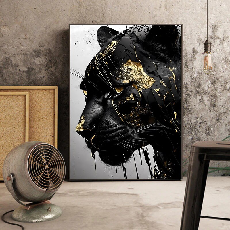

Абстрактная чёрная пантера с золотой текстурой картина на холсте SELFLESSLY ART