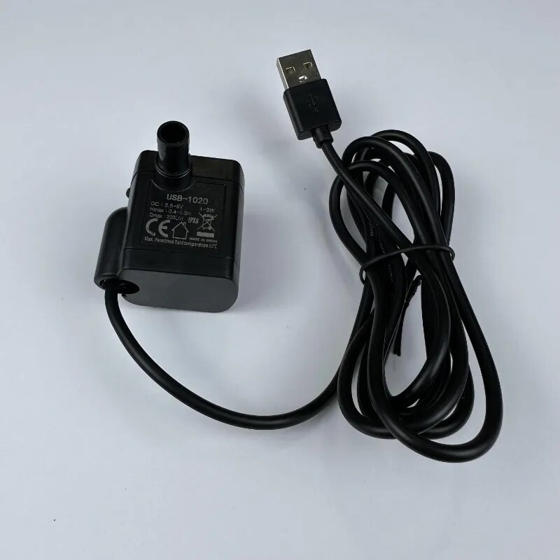 

Бесщеточный USB водяной насос 150 л/ч черный