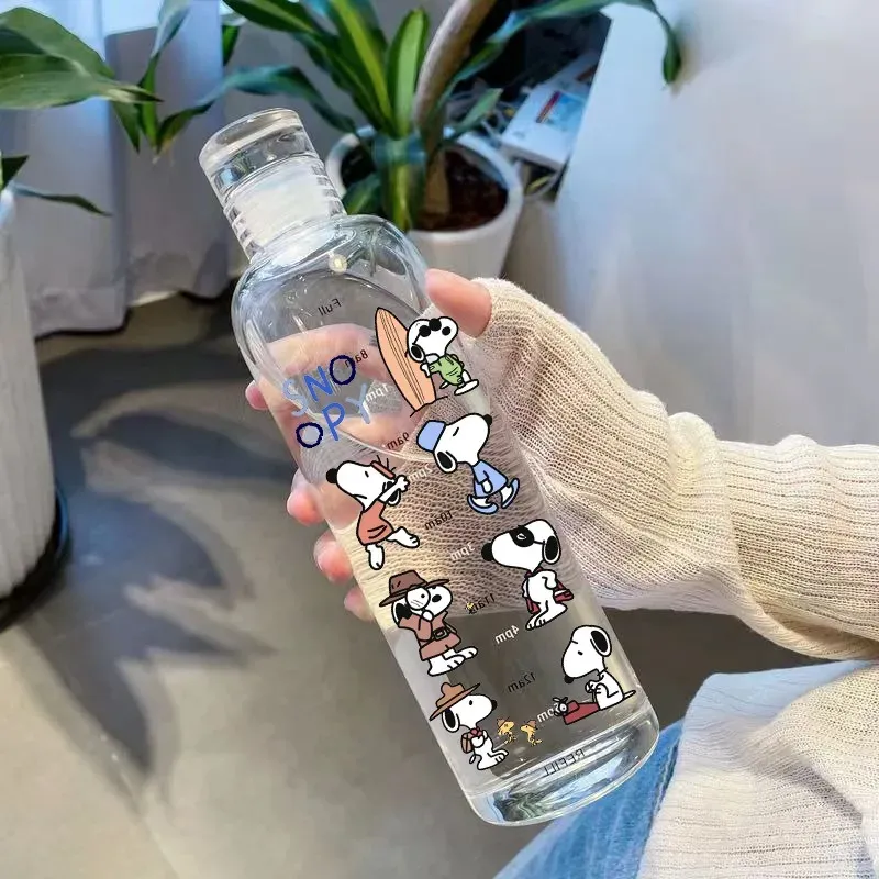 

MINISO Аниме бутылка для воды Snoopy 500 мл