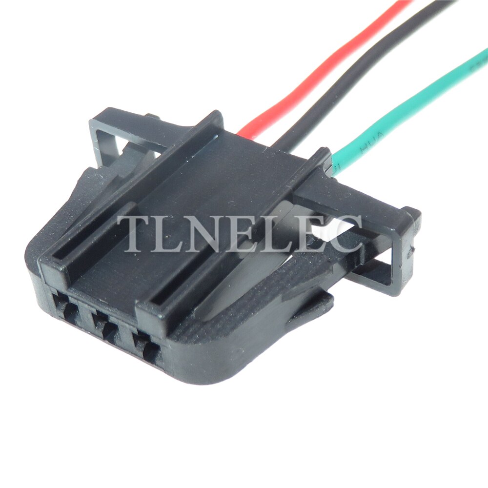 

Розетка с 3-контактным интерфейсом для VW 3B0972703