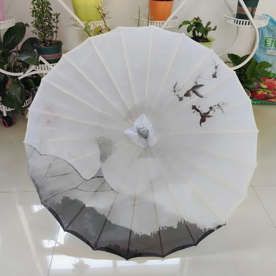 

Декоративный зонт Hanfu из шелка