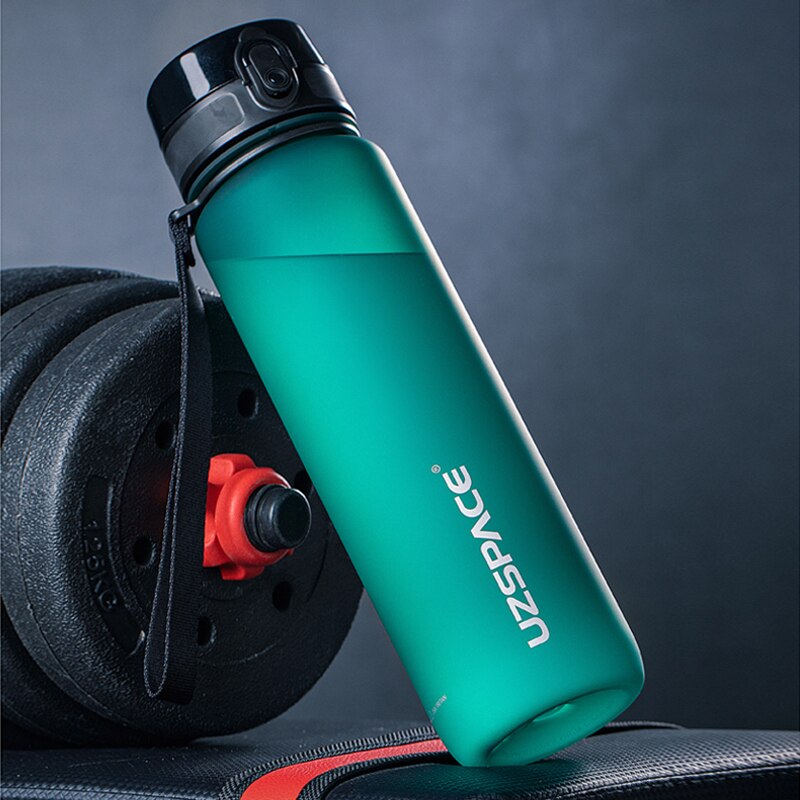 

Пластиковая спортивная бутылка для воды My Favorite Protein Shaker 500 мл