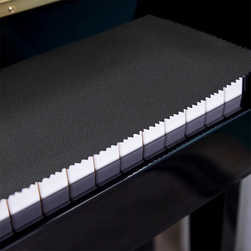 

Пылезащитный чехол для пианино Cloth 18x126 см
