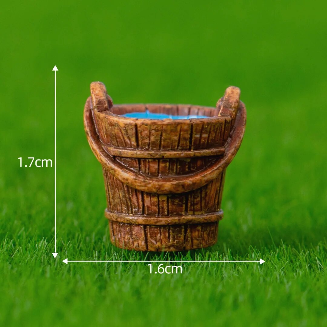 

Миниатюрные фигурки овец и коз HKML