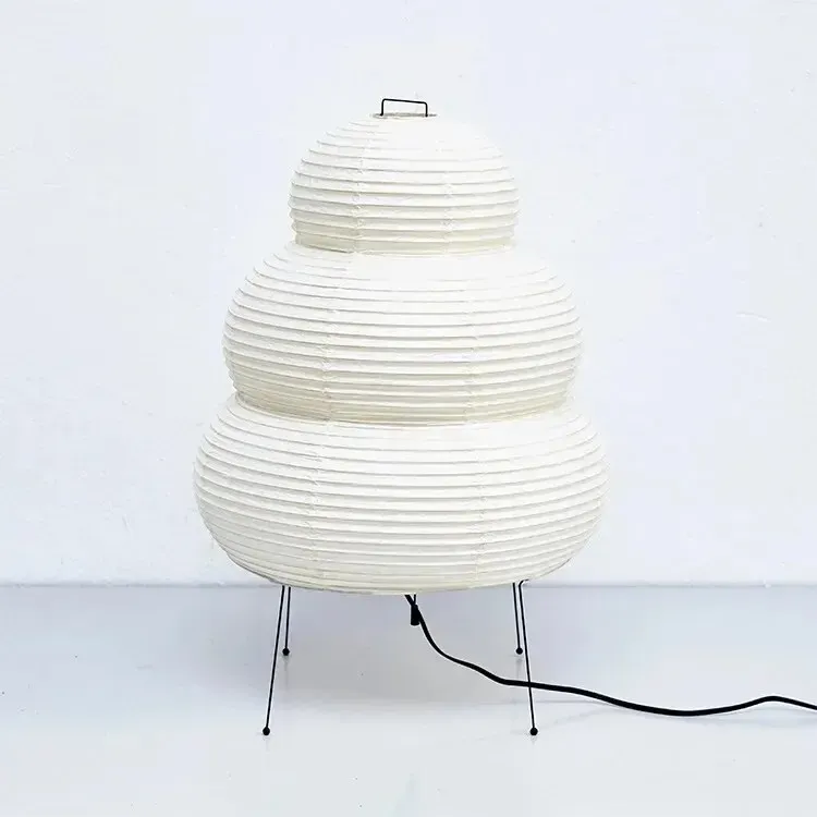 

Настольная лампа LOVING LAMPA из рисовой бумаги белая