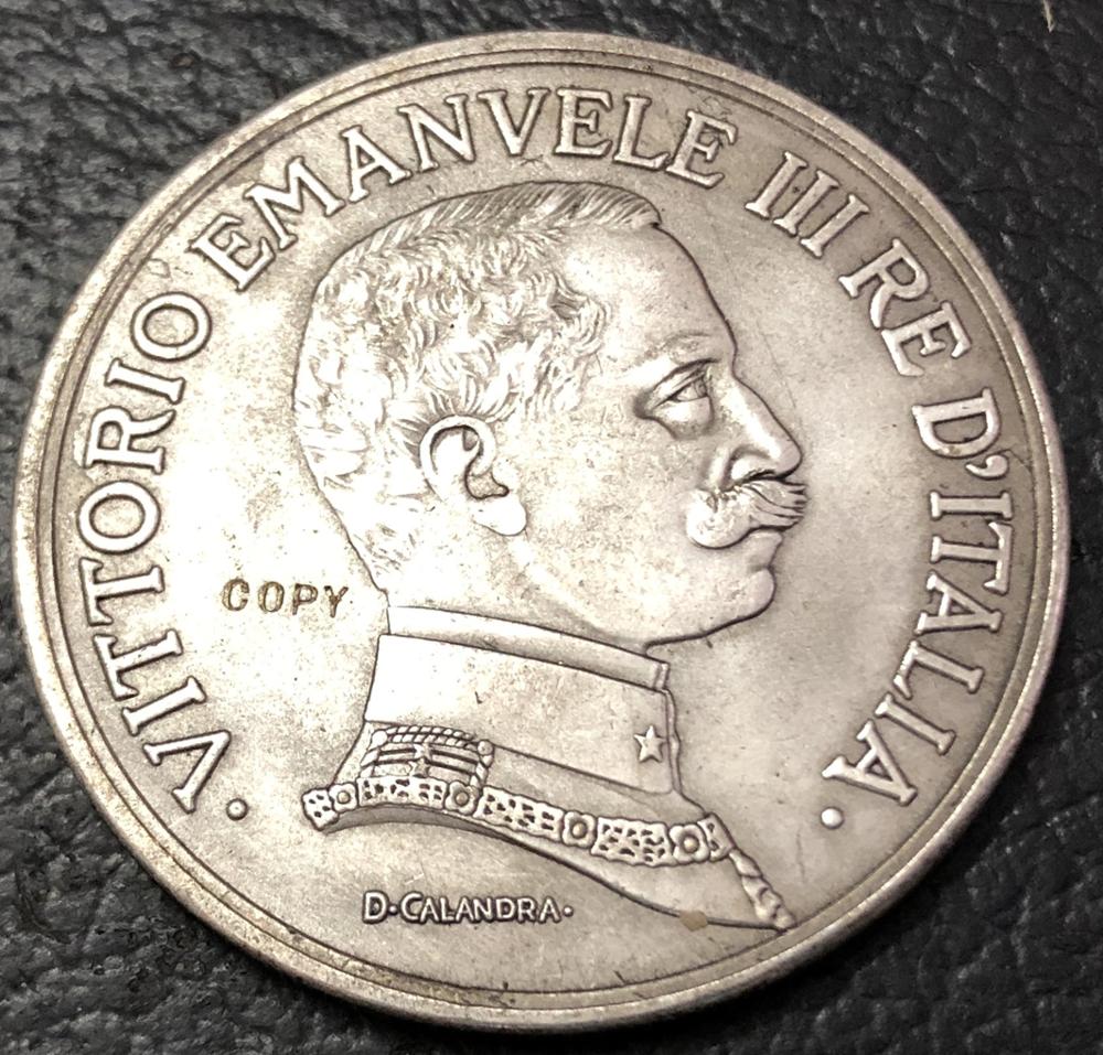 

1914 г., Италия, 5 ирир-Витторио эмануеле III (прова), Посеребренная монета