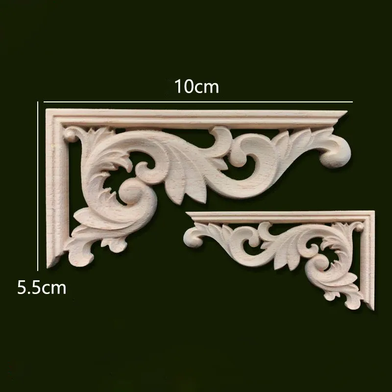 

Деревянные резные фигурки с цветочным рисунком