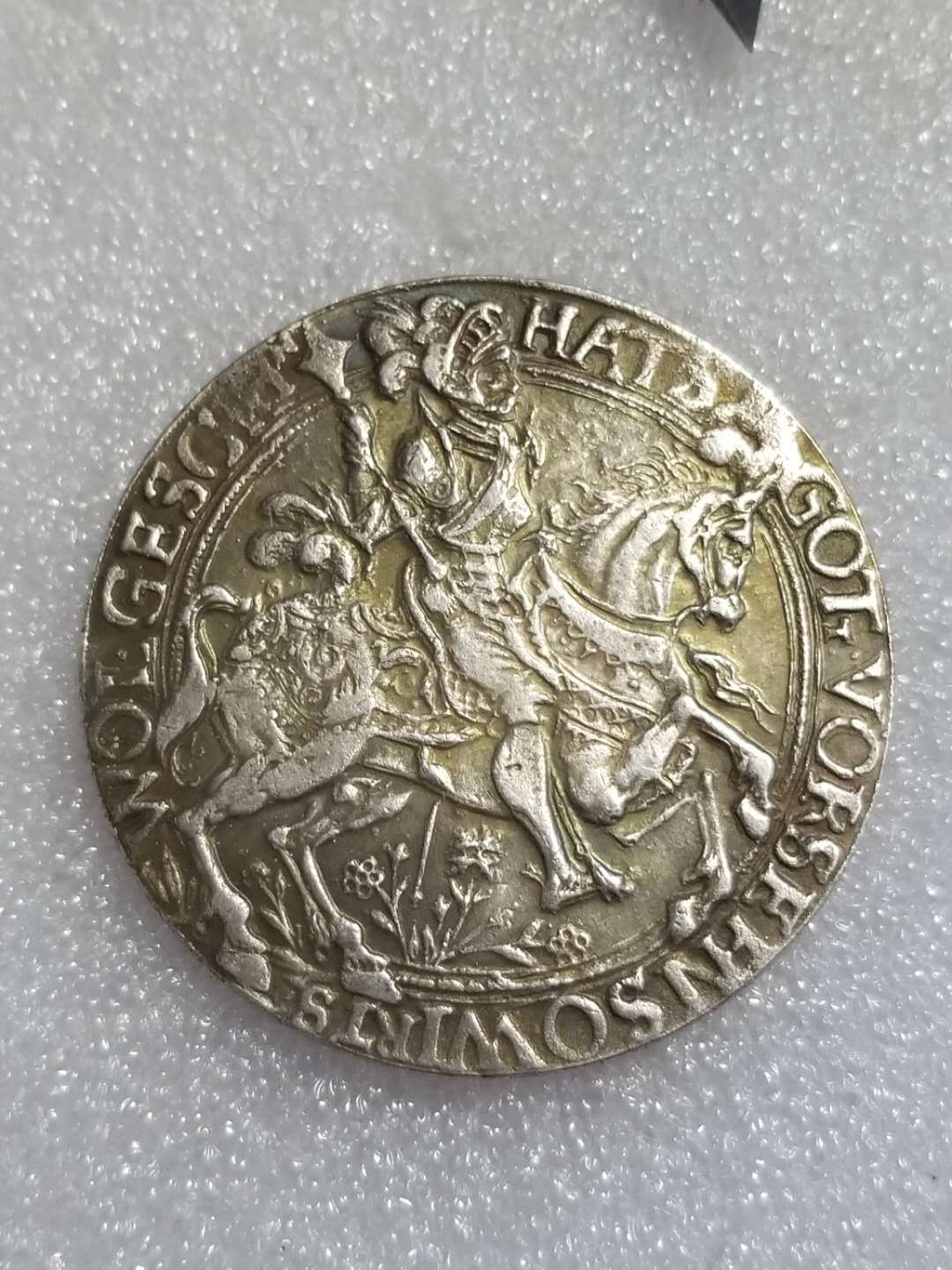 

Серебряная памятная монета Австрии 1840 года