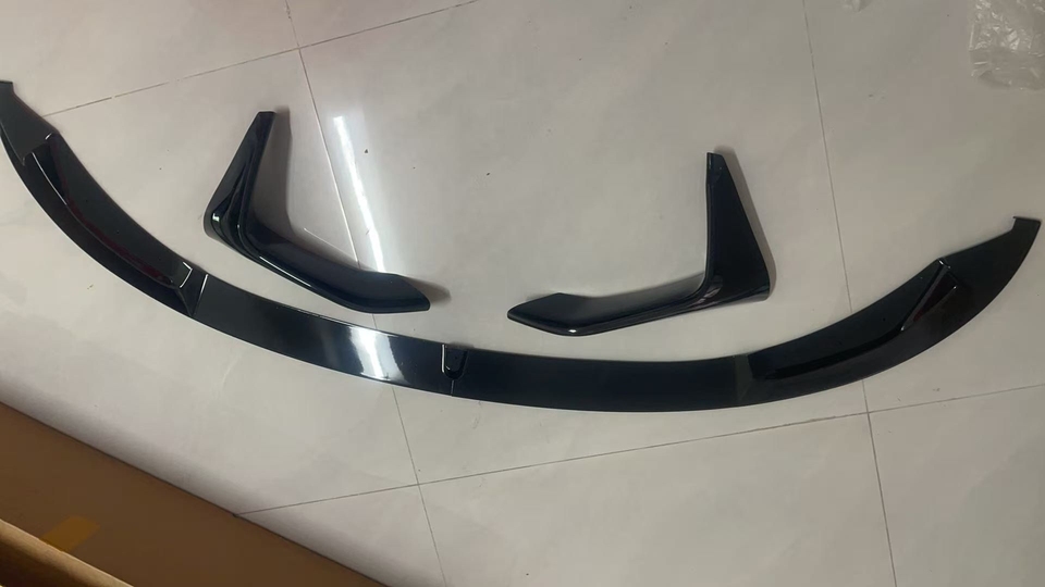

Передний бампер, спойлер, лопатка для губ для BMW F80 M3 F83 F82 M4 2015-2020, нижняя боковая крышка вентиляционного отверстия, комплект сплиттера, фартук объемного звучания