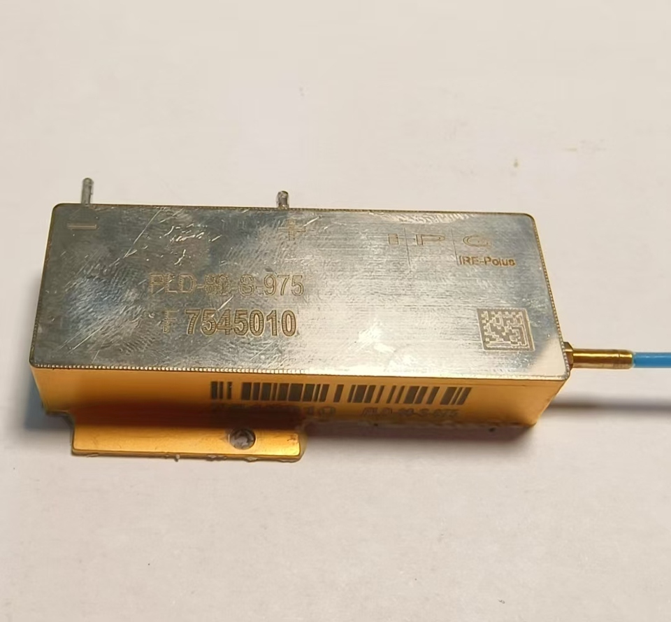 

Лазерный источник питания IPG 40Вт-212Вт