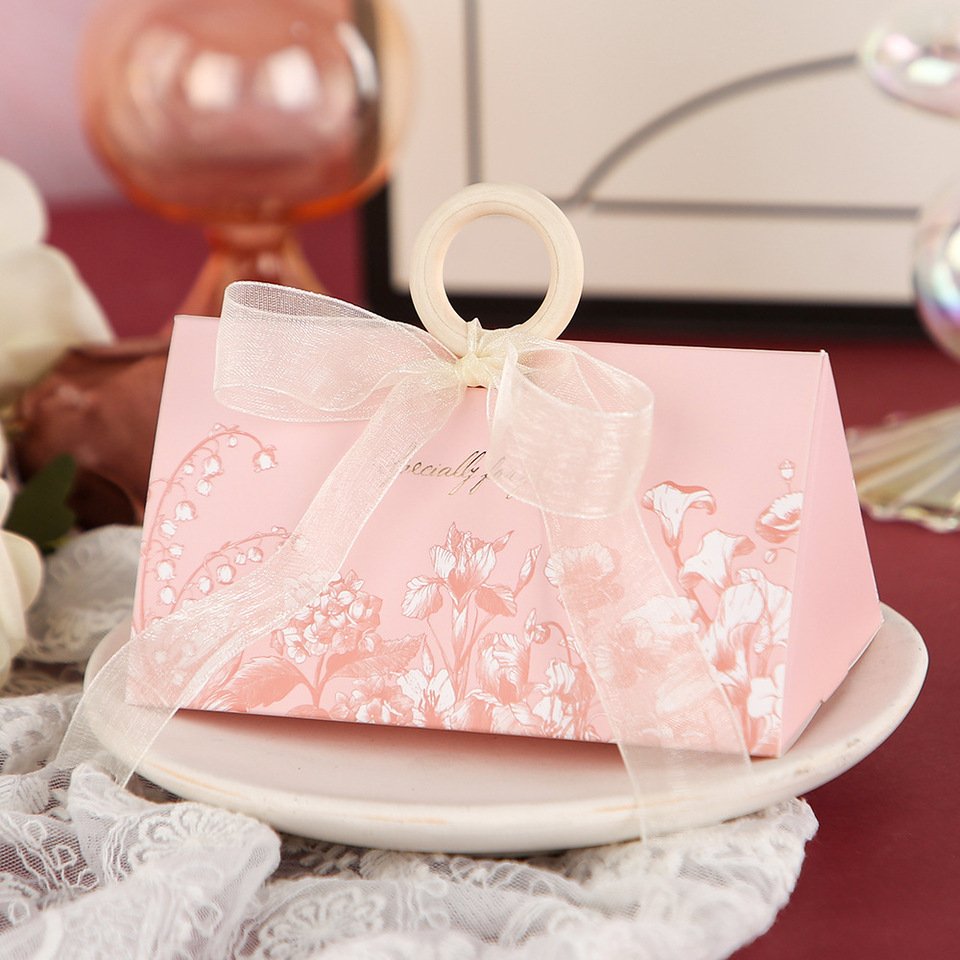 

Paper Box with Wooden Ring Chocolate Macaron Candy Gift Packaging Boxes Party Decoration for Wedding Baby Shower Birthday Party