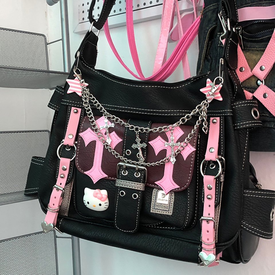 

Sanrio Hello Kitty, готический панк, винтажные розовые сумки через плечо с перекрестными цепочками для женщин, игрушки, популярная сумка для девочек, трендовая сумка-тоут, подарок