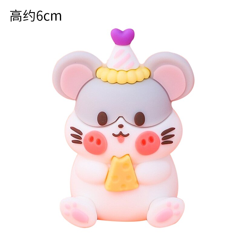

Миниатюрные фигурки животных из канифоли