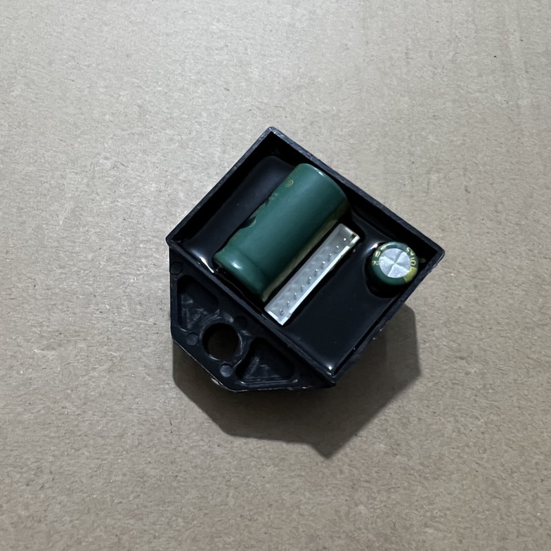

Зажигание KIPOR IG770 ESE700 KI-DHQ-07 700 Вт