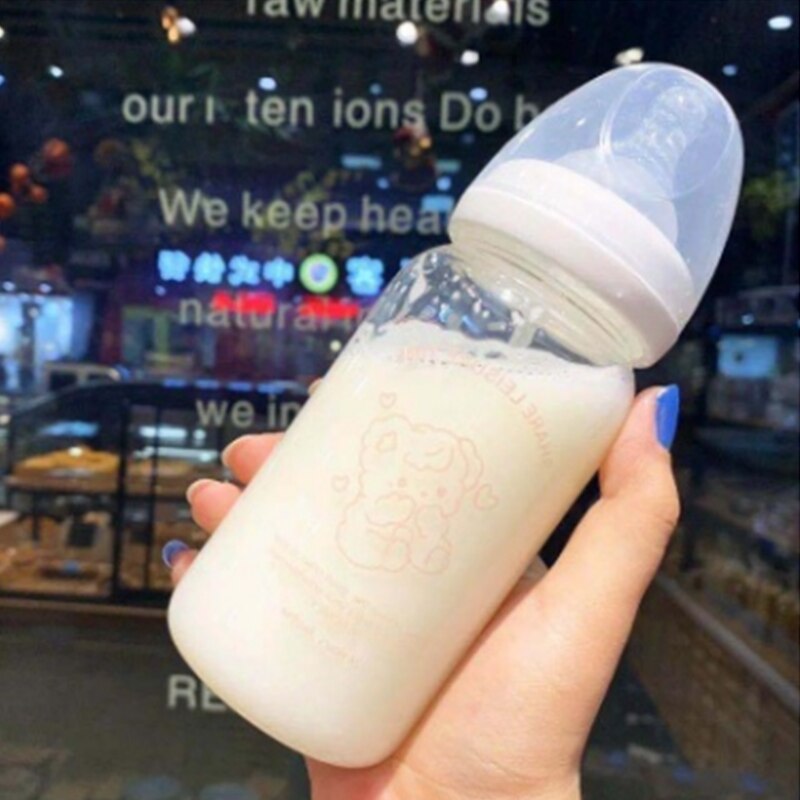 

Портативная силиконовая бутылка для воды