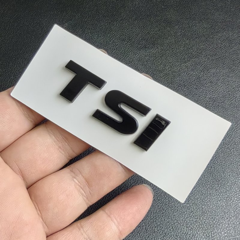 

3D ABS черный логотип TSI эмблема значок багажника автомобиля наклейка