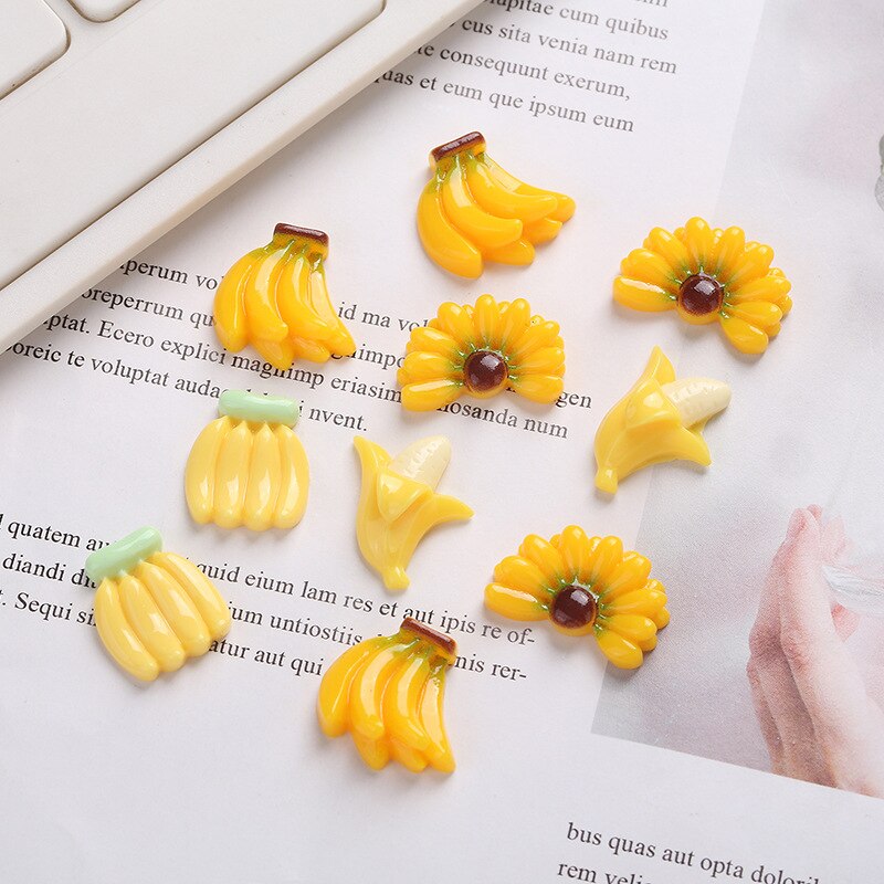 

Мини-фигурки бананы MINISO 10 шт.