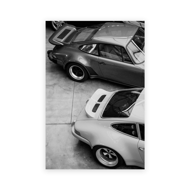 

Черно-белые принты Porsche Old 911 на холсте