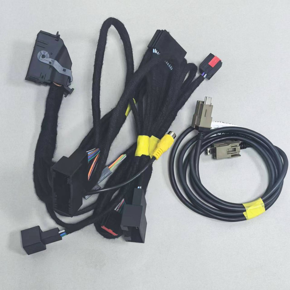 

USB-кабель с жгутом проводов для Ford Focus KUGA Sync1
