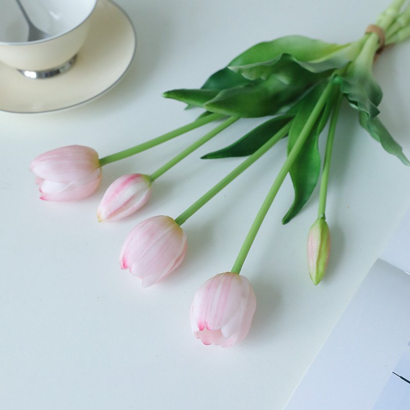 

Искусственный букет тюльпанов из силикона Flores