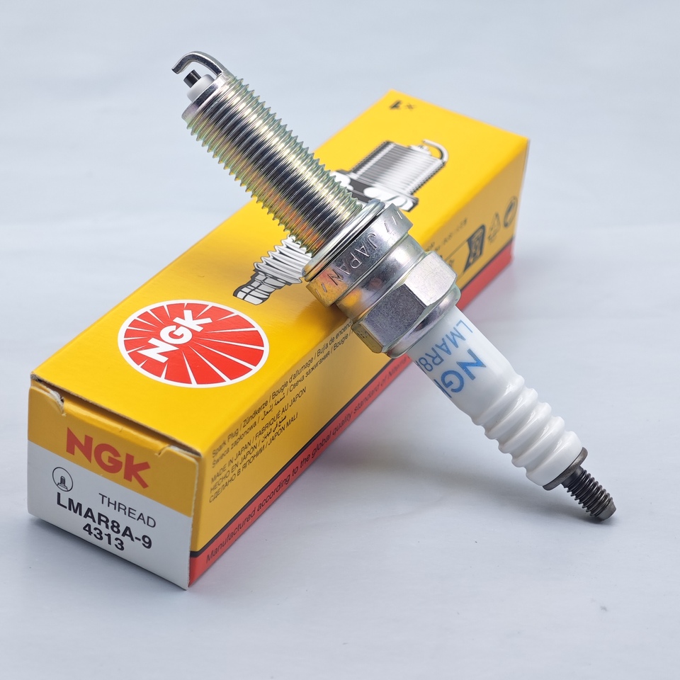 

Свеча зажигания NGK LMAR8A-9 4313, 1 шт., адаптирована к Honda NSS300 FORZA NSS300A YAMAHA CZD300 XMAX, FZ-07, MT-07, XSR700, YXE85 и т. д.