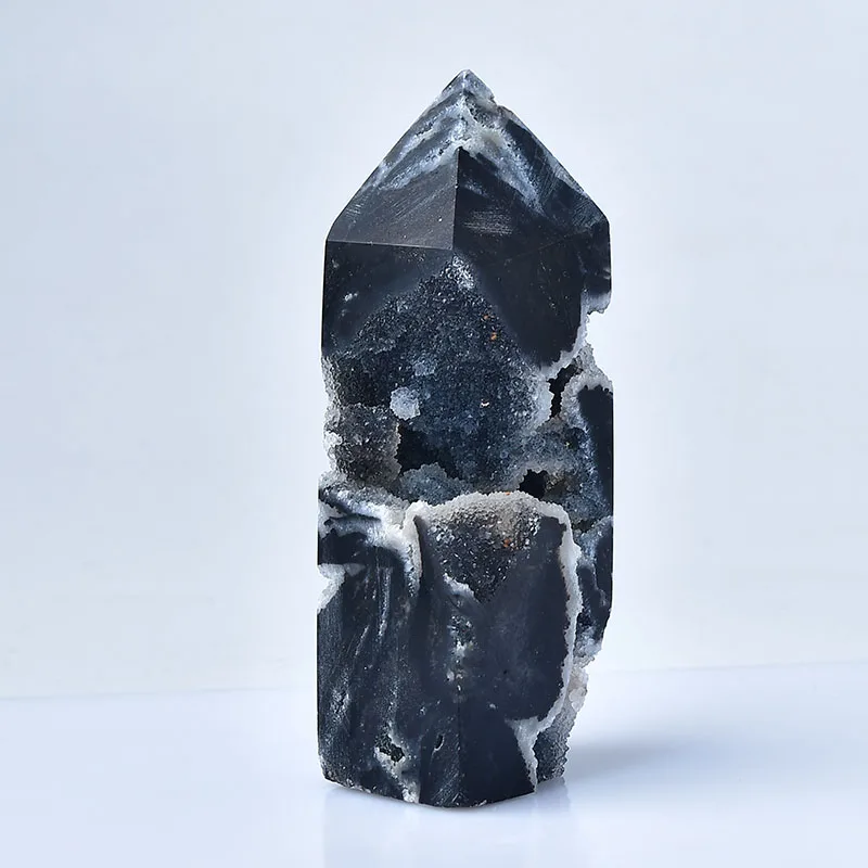

Черный агат башня STONE BROTHERS