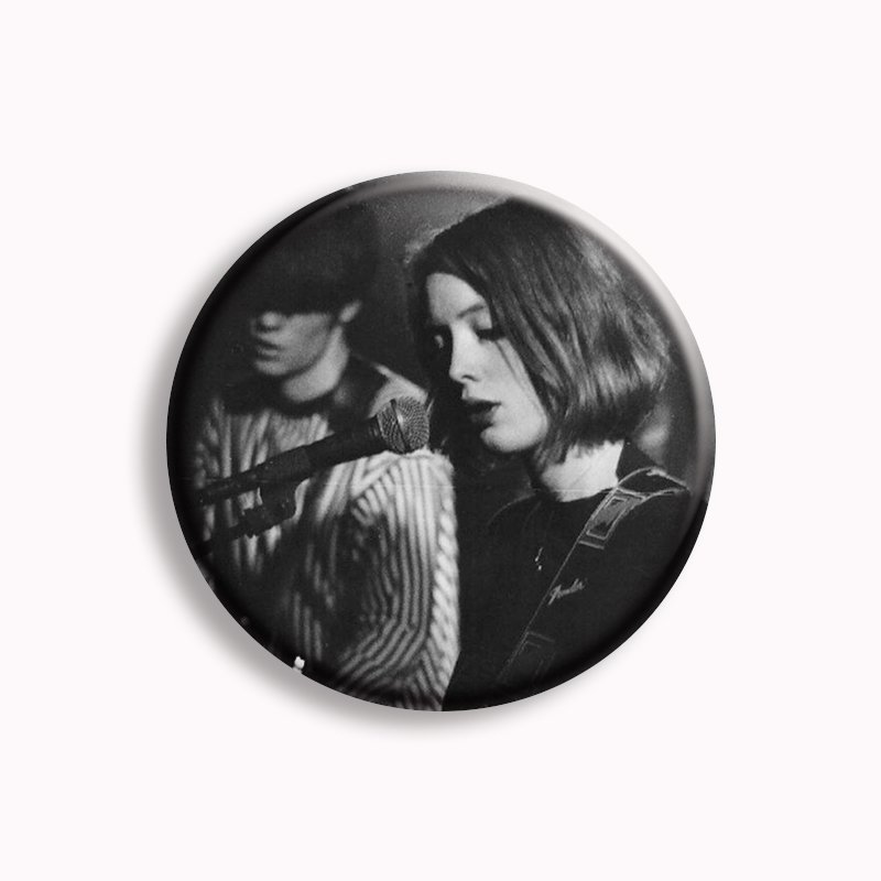

Брошь "Все Живое" Slowdive 1991