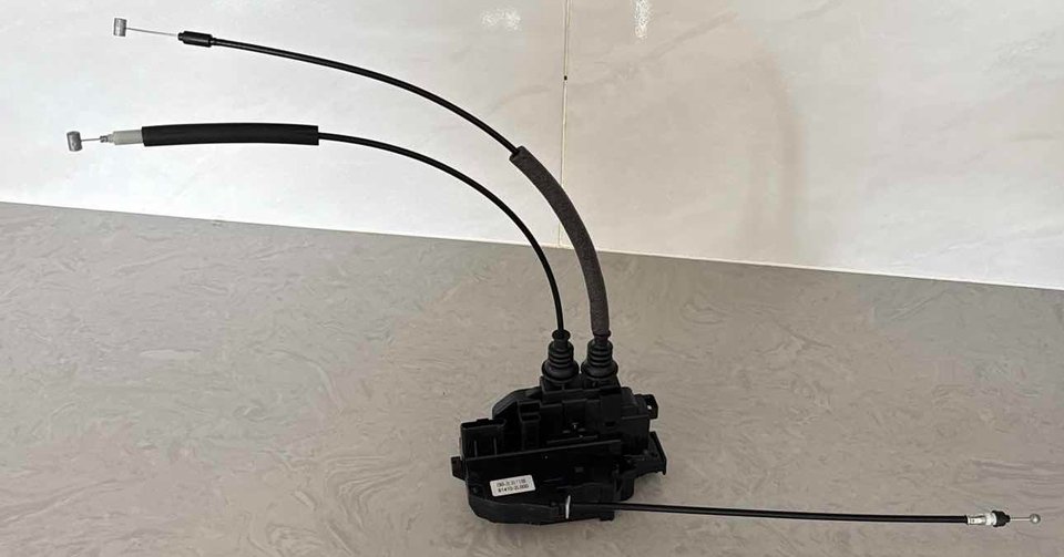 

814102L000 814202L000 привод дверного замка для Hyundai Elantra i30 i30CW 2007-2011 813102L020 813202L020 81410-2L010 81420-2L010