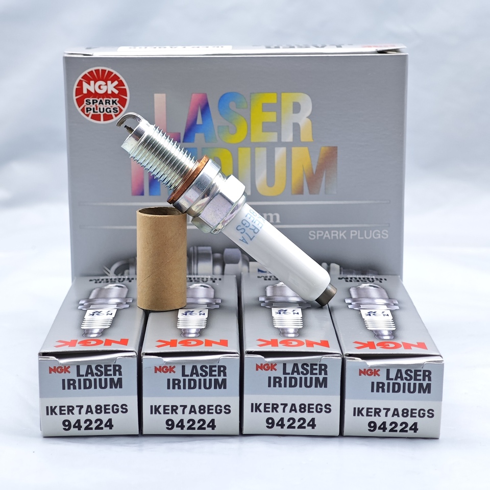 

4шт 04E 905602 Лазерная иридиевая свеча зажигания D NGK IKER7A8EGS 94224, подходит для AUDI A1 A3 30TFSI A3 1,0 Q2 1,0 VW GOLF VII 1,0 и т. д.