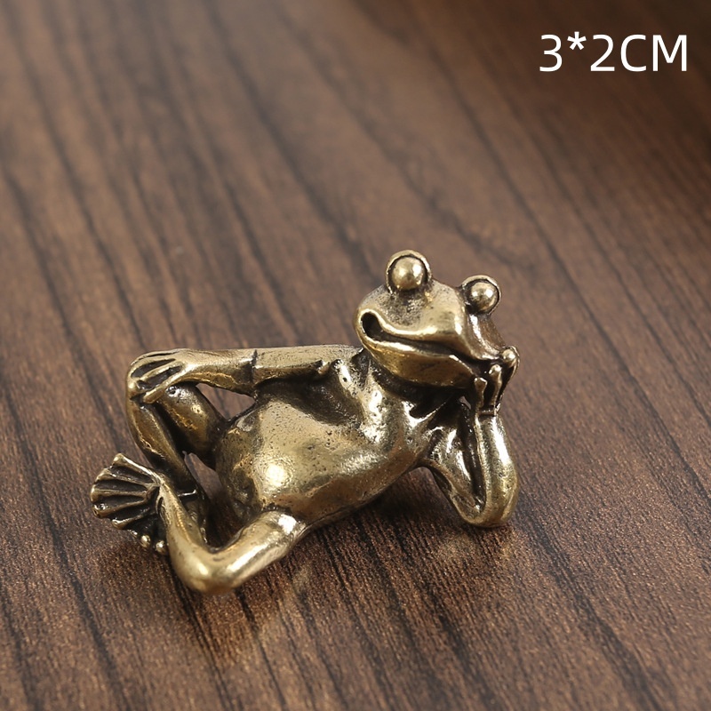 

Фигурка лягушки из меди