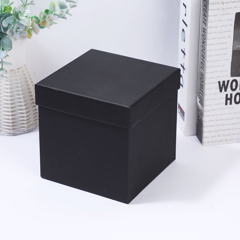 

Картонные подарочные коробки 10x10x10 см, набор из 6 штук