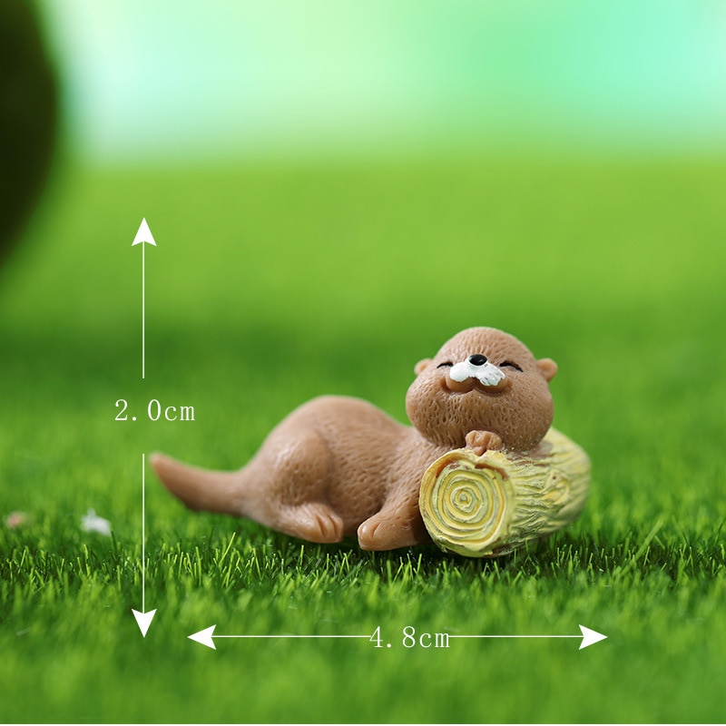 

Фигурки выдры из смолы GRHO