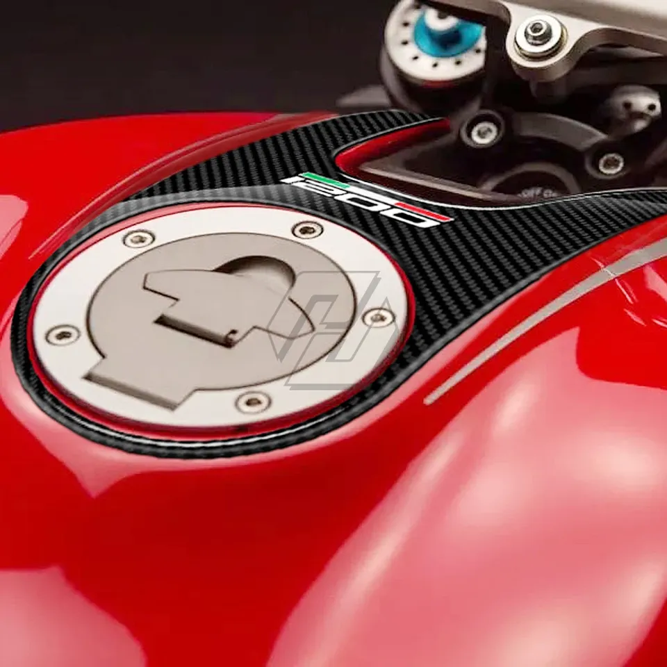 

Защитный чехол на бак мотоцикла с 3D карбоновым эффектом для Ducati Monster 1200 2015 2016 2017