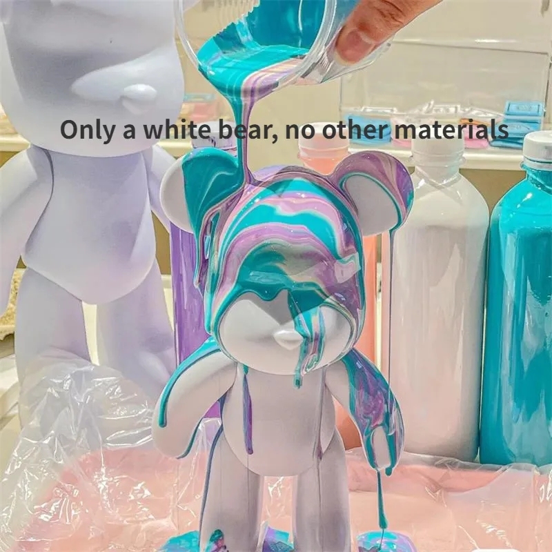 

Декоративная фигурка медведя из винила