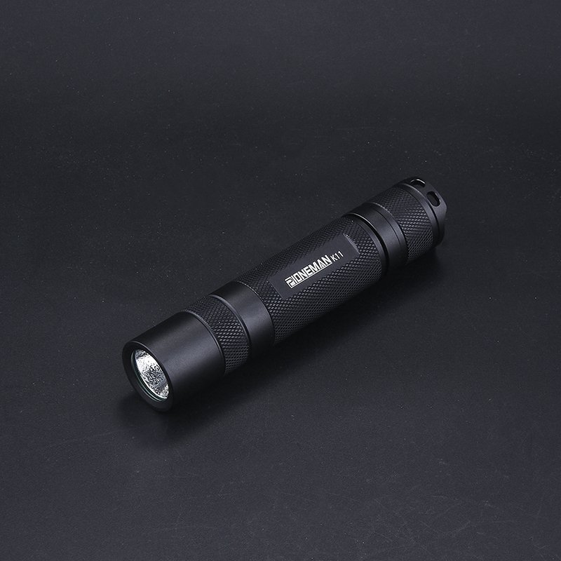 

PIONEMAN K11 Фонарик 18650