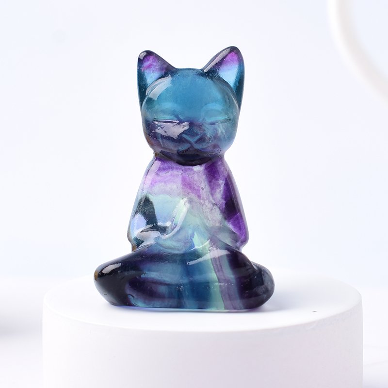 

Фигурка кошки из флюорита
